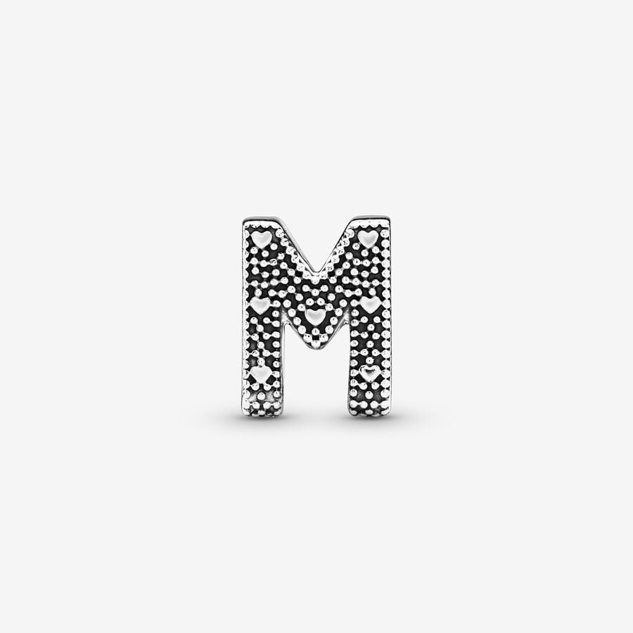 Charm letra M