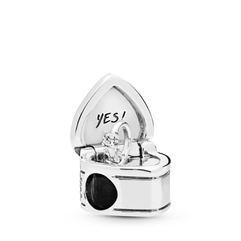 Charm Nuestra Promesa
