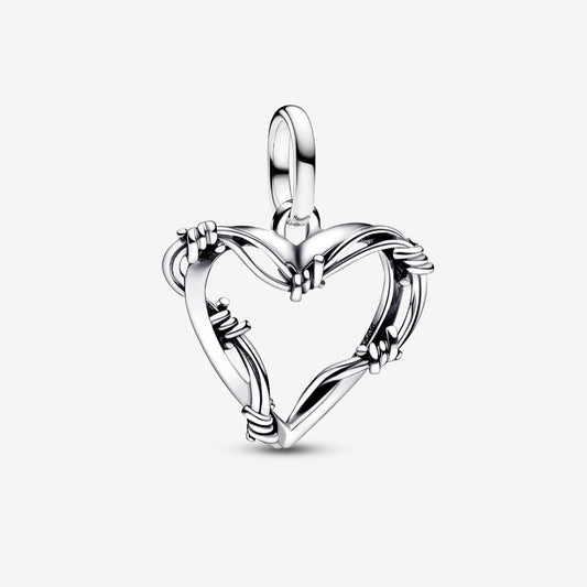 Charm Medallón Corazón de Alambre