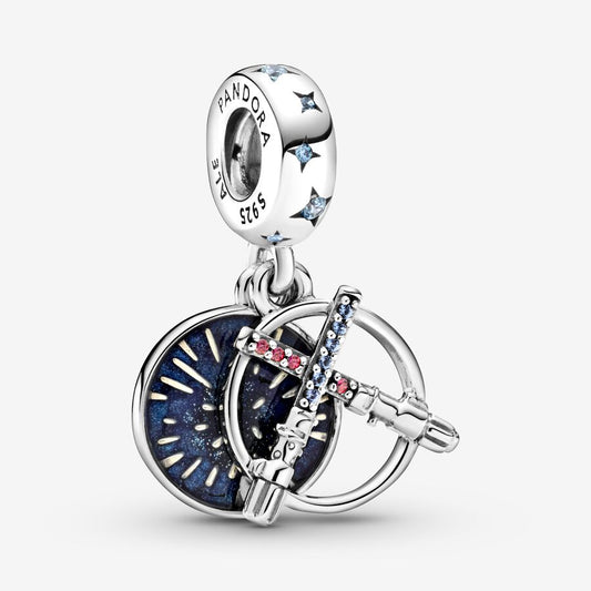 Charm doble con sable de luz de Star Wars