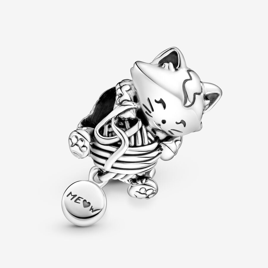 Charm Gatito y Ovillo de Lana