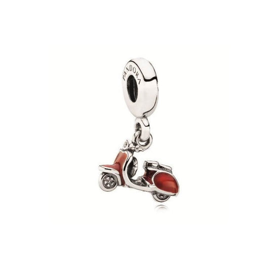 Charm Vespa Roja
